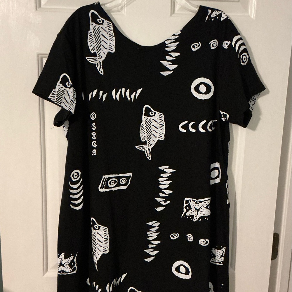 Black & White Print Beach Coverup/Tunic, Size Large, NWOT